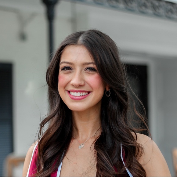 Meet your Posher, Lexi - Picture 1 of 1